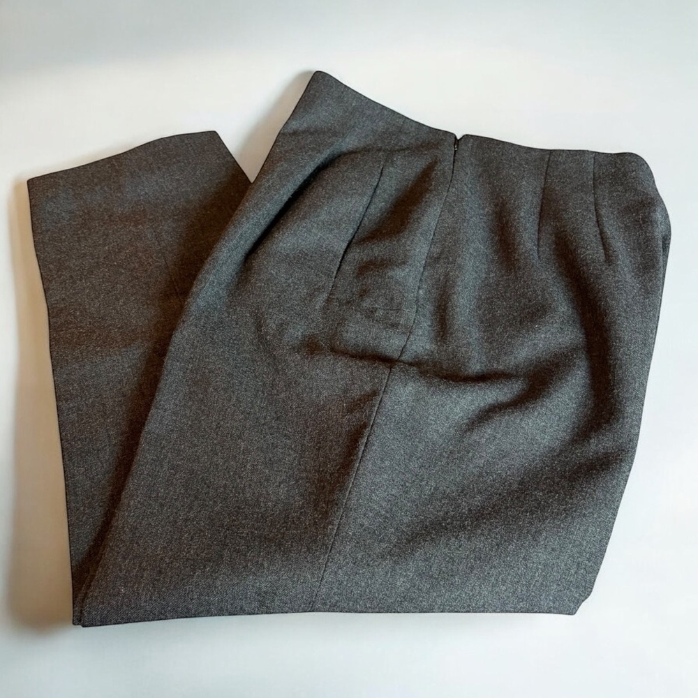 HARVE BENARD GRAY WOOL CAREER TROUSERS NO TAG EST. SZ 6/8 LINED